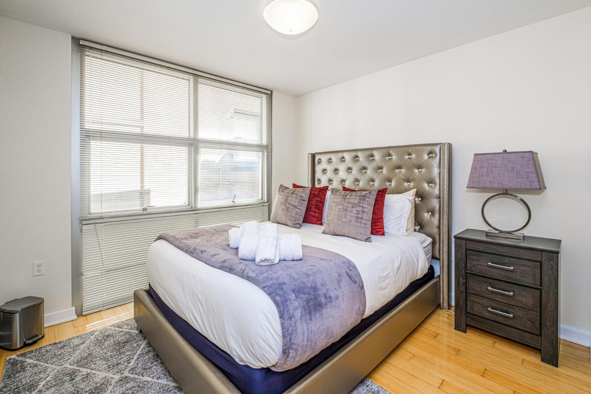 Apartment Furnished In Downtown *