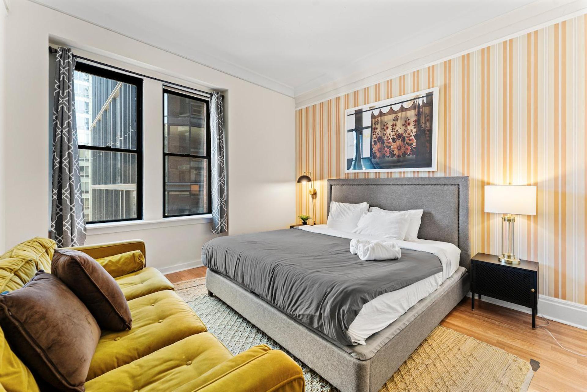 Apartment Furnished In Downtown *