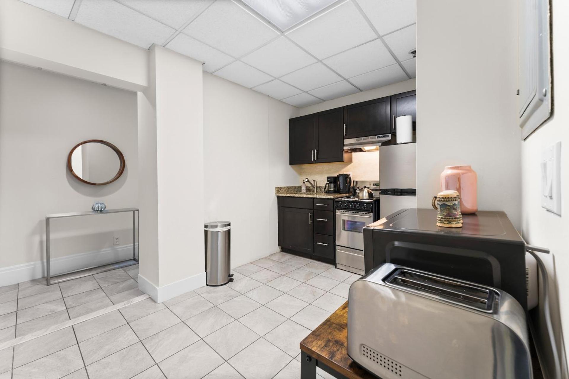 Furnished In Downtown *